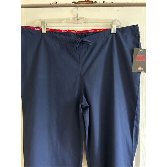 Dickies Signature Everyday Unisex Scrubs Size Medium - Picture 3 of 7